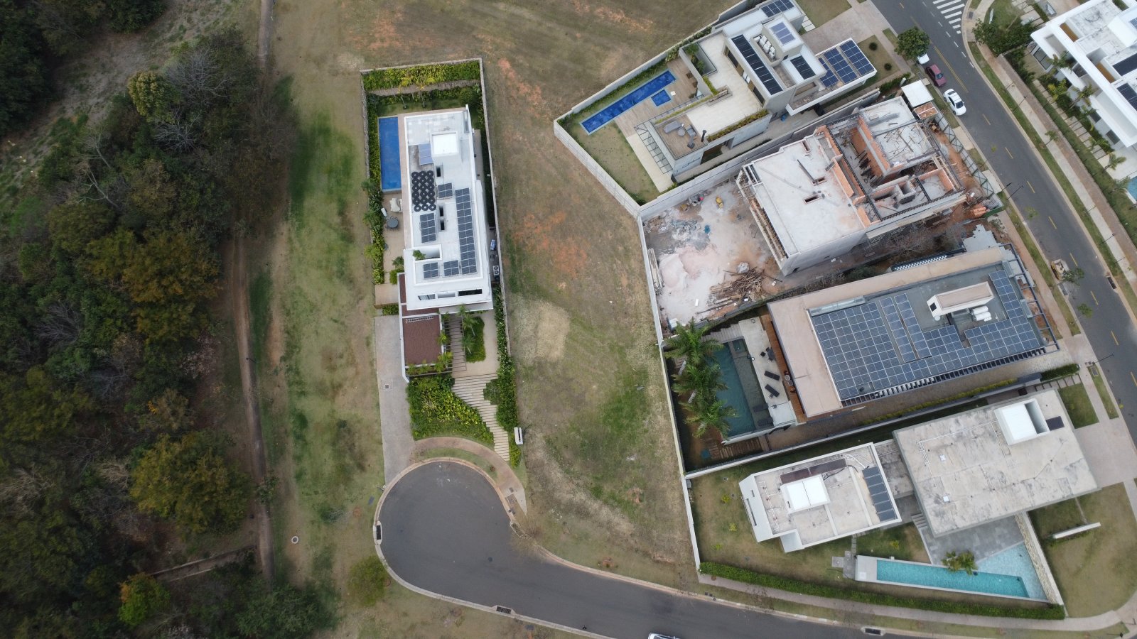 Terreno no condomínio Pedra Alta Campinas