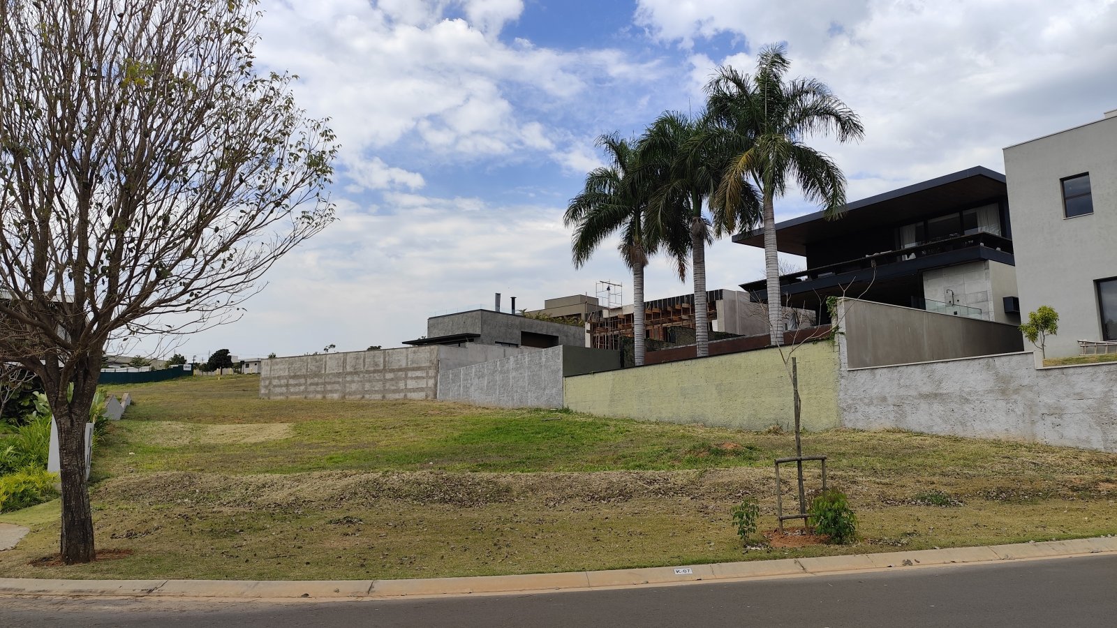 Terreno no condomínio Pedra Alta Campinas