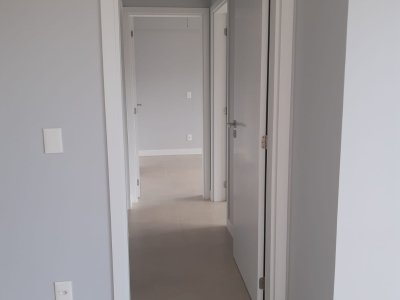 Galeria Residencial Ravena - Apto 302 (Florianópolis/SC)